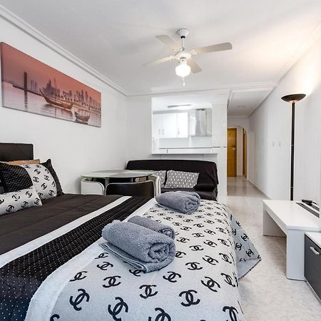 Studio Playa Del Cura ตอร์เรเวียคา ภายนอก รูปภาพ